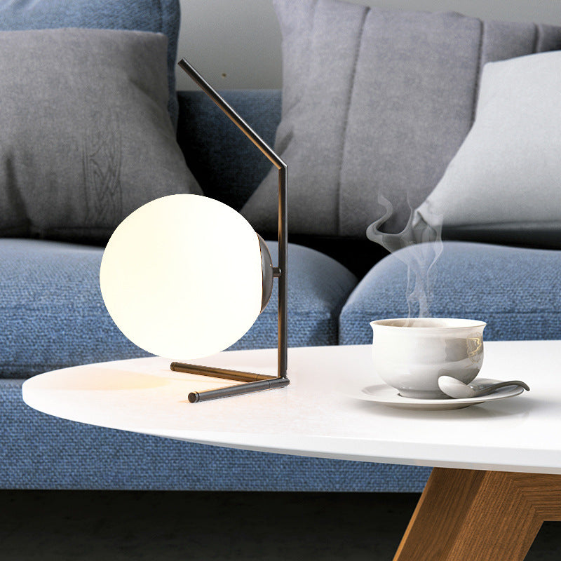 Classic Nordic Table Lamp