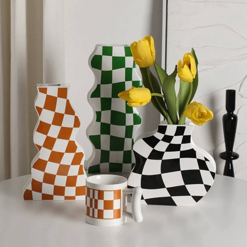 Decor that stands alone