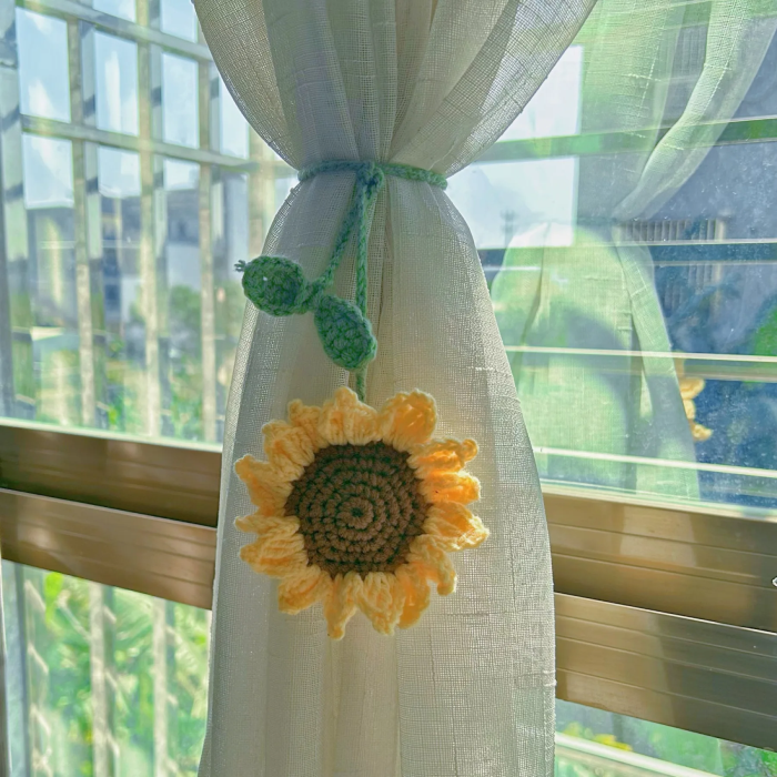 Decor that stands alone