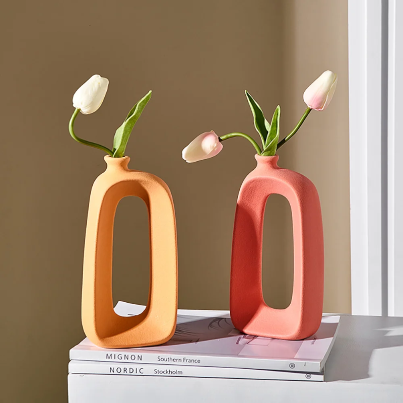 Decor that stands alone