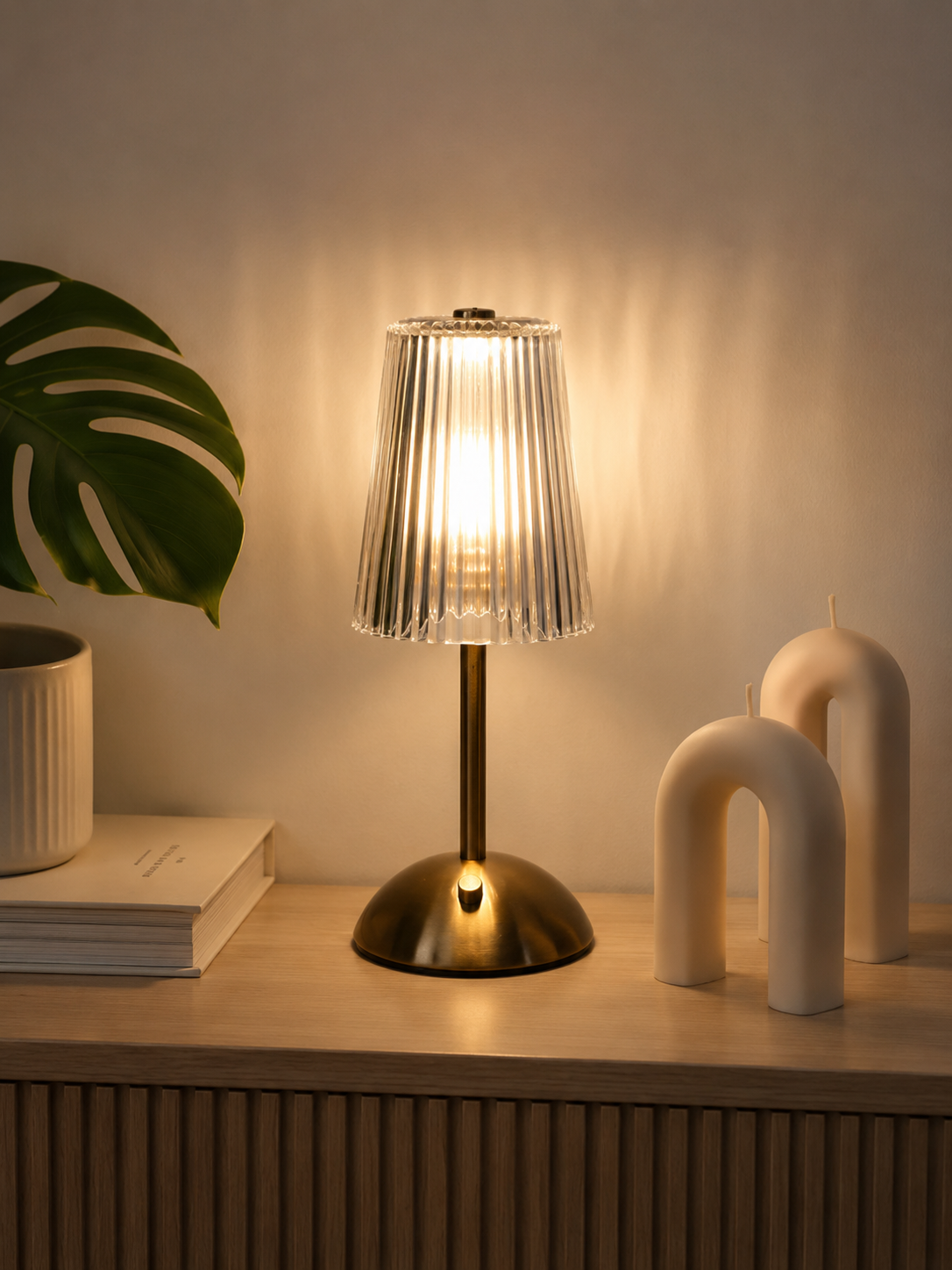 StarGlow Crystal Cordless Table Lamp — Touch Dimmer