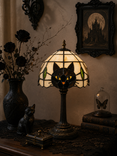 TiffanyCat Stained Glass Table Lamp — Vintage Cat Decor