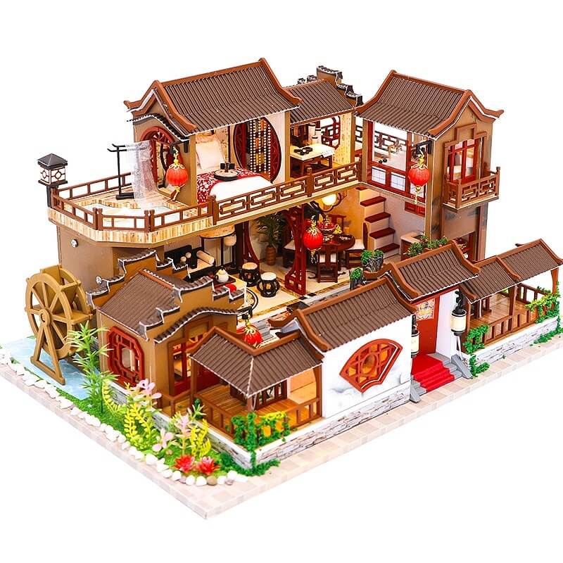 A Splendid Family DIY Dollhouse Kit