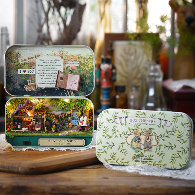 Countryside Notes Box Theatre Kit
