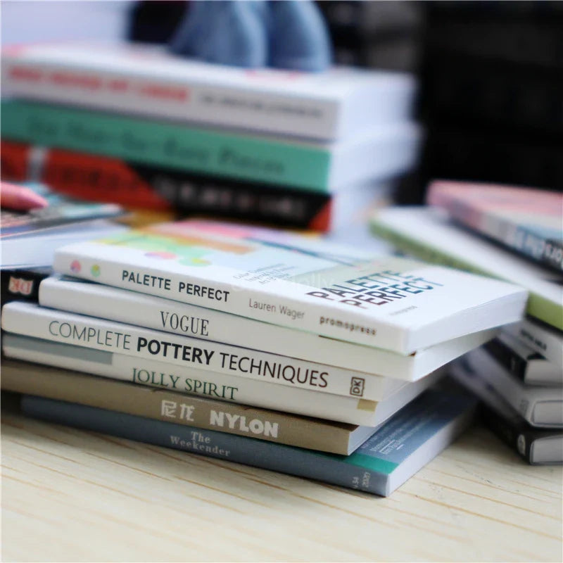 Dollhouse Books Set 1:6 Scale