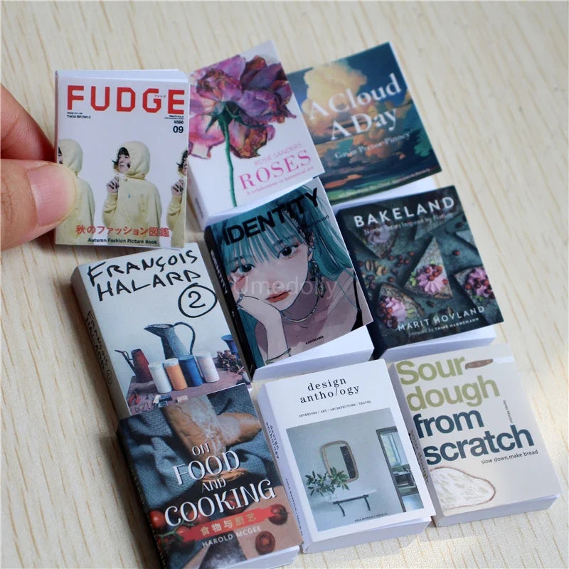 Dollhouse Books Set 1:6 Scale
