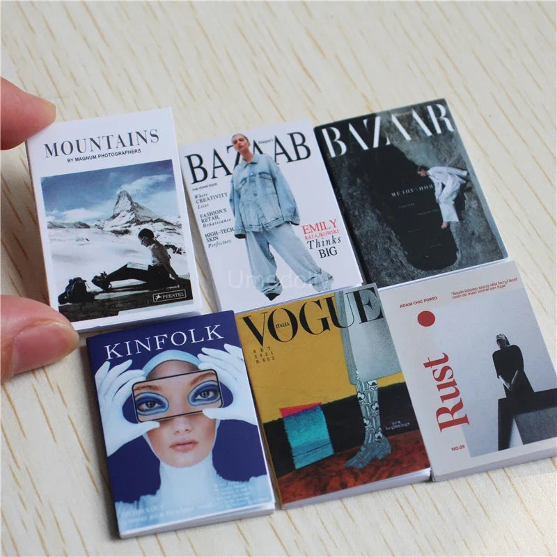 Dollhouse Books Set 1:6 Scale