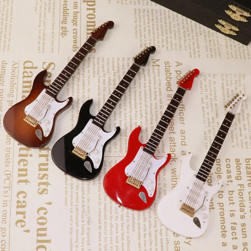 Miniature Electric Guitar 1:24