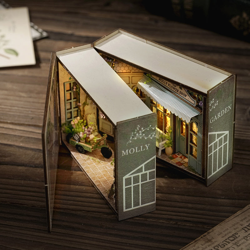 Molly Garden DIY Miniature House Kit
