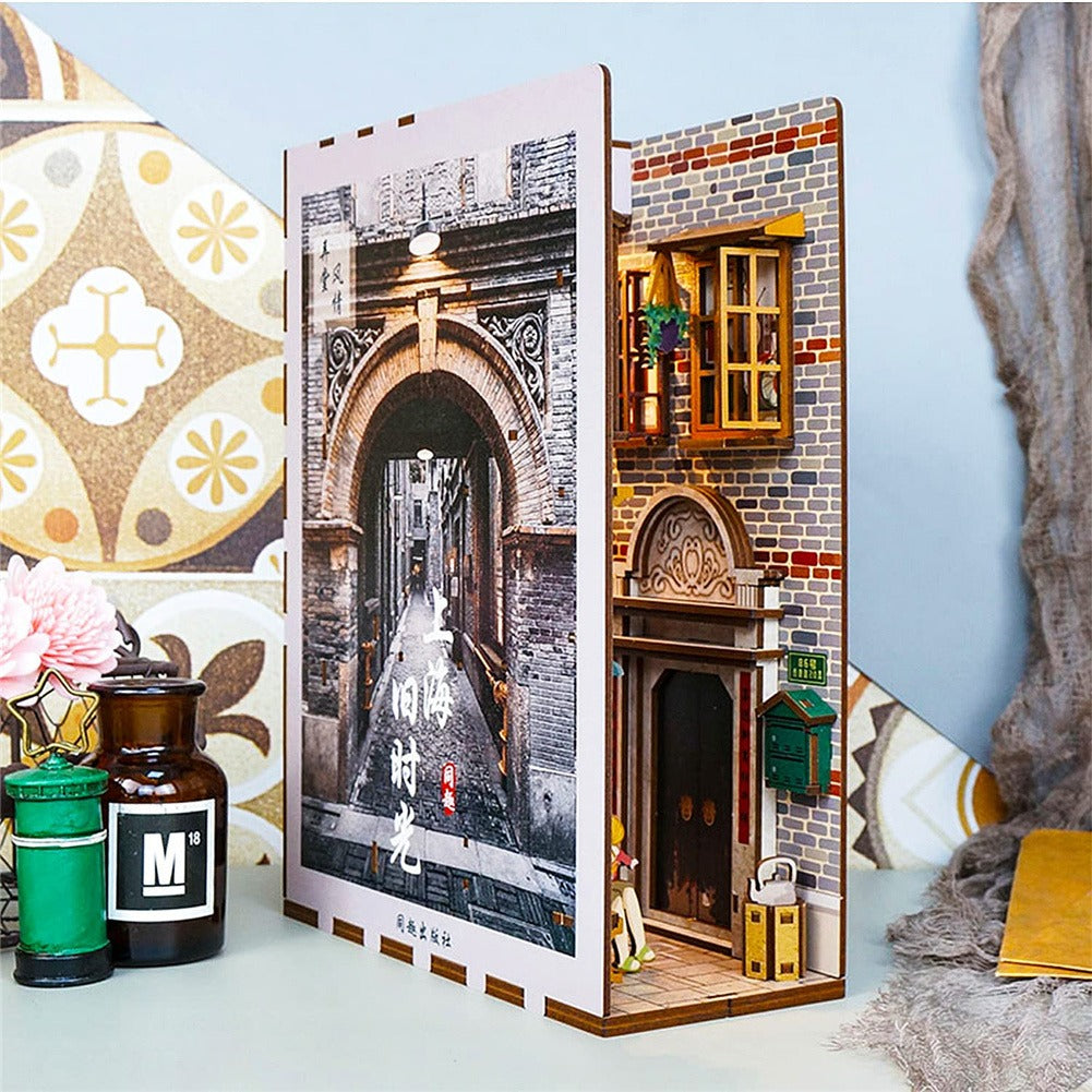 Old Times Of City DIY Book Nook Kit