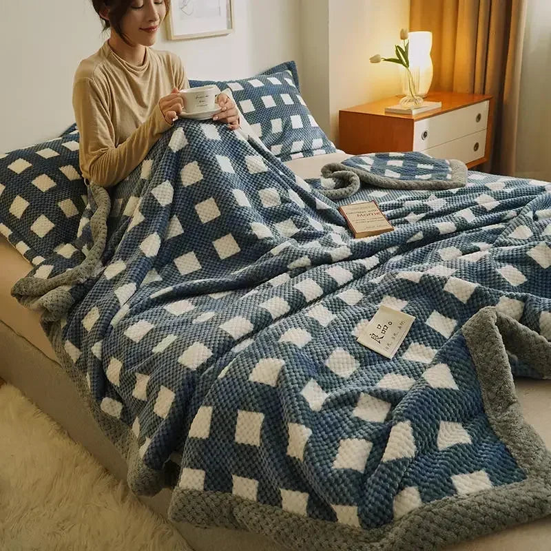 Chunky Chenille Knit Throw Blanket, Soft Handmade Knitted Blanket for Couch and Bed, Machine Washable