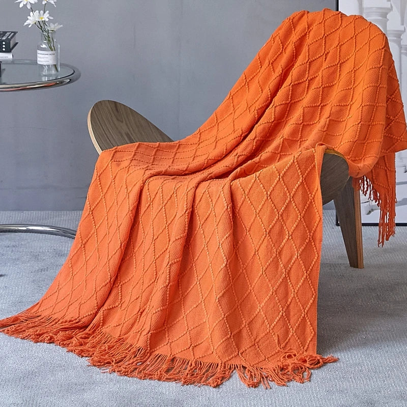 Knit Throw Blanket with Tassels, Chunky Farmhouse Throw for Couch and Bed, Soft Acrylic, 50x68 in