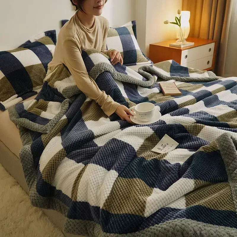 Chunky Chenille Knit Throw Blanket, Soft Handmade Knitted Blanket for Couch and Bed, Machine Washable