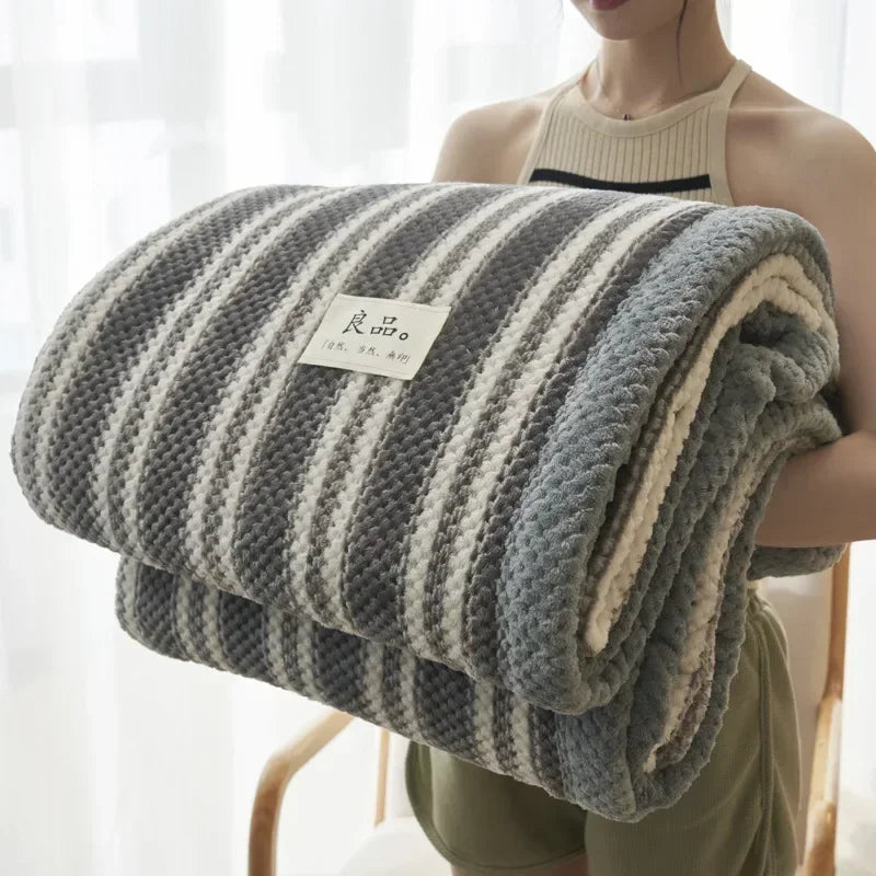 Chunky Chenille Knit Throw Blanket, Soft Handmade Knitted Blanket for Couch and Bed, Machine Washable