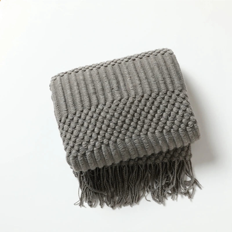 Knit Throw Blanket with Tassels, Chunky Farmhouse Throw for Couch and Bed, Soft Acrylic, 50x68 in