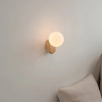 Leilani Sconce
