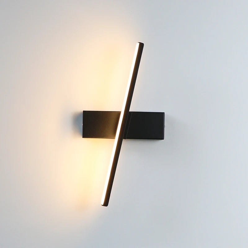 SlashGlow — Rotating LED Wall Bar