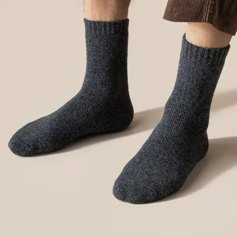 Wool Socks Thick Thermal Winter Socks, Warm Wool Blend Crew Socks for Women and Men, Cozy Home Socks