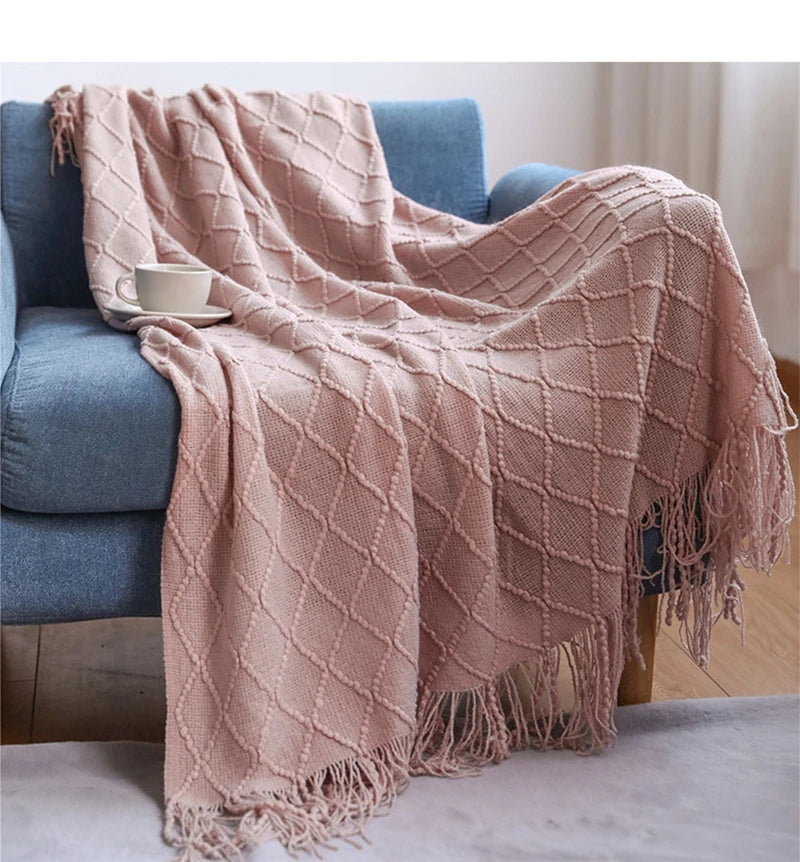 Knit Throw Blanket with Tassels, Chunky Farmhouse Throw for Couch and Bed, Soft Acrylic, 50x68 in