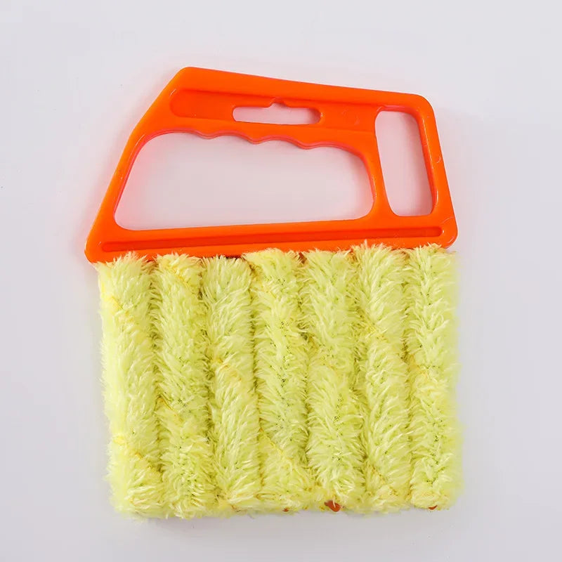 CleanSlat™ Detachable Window Blind Cleaning Brush