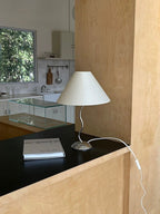 Curved Minimalist Table Lamp
