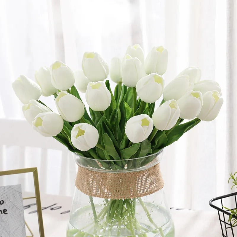 Decor that stands alone