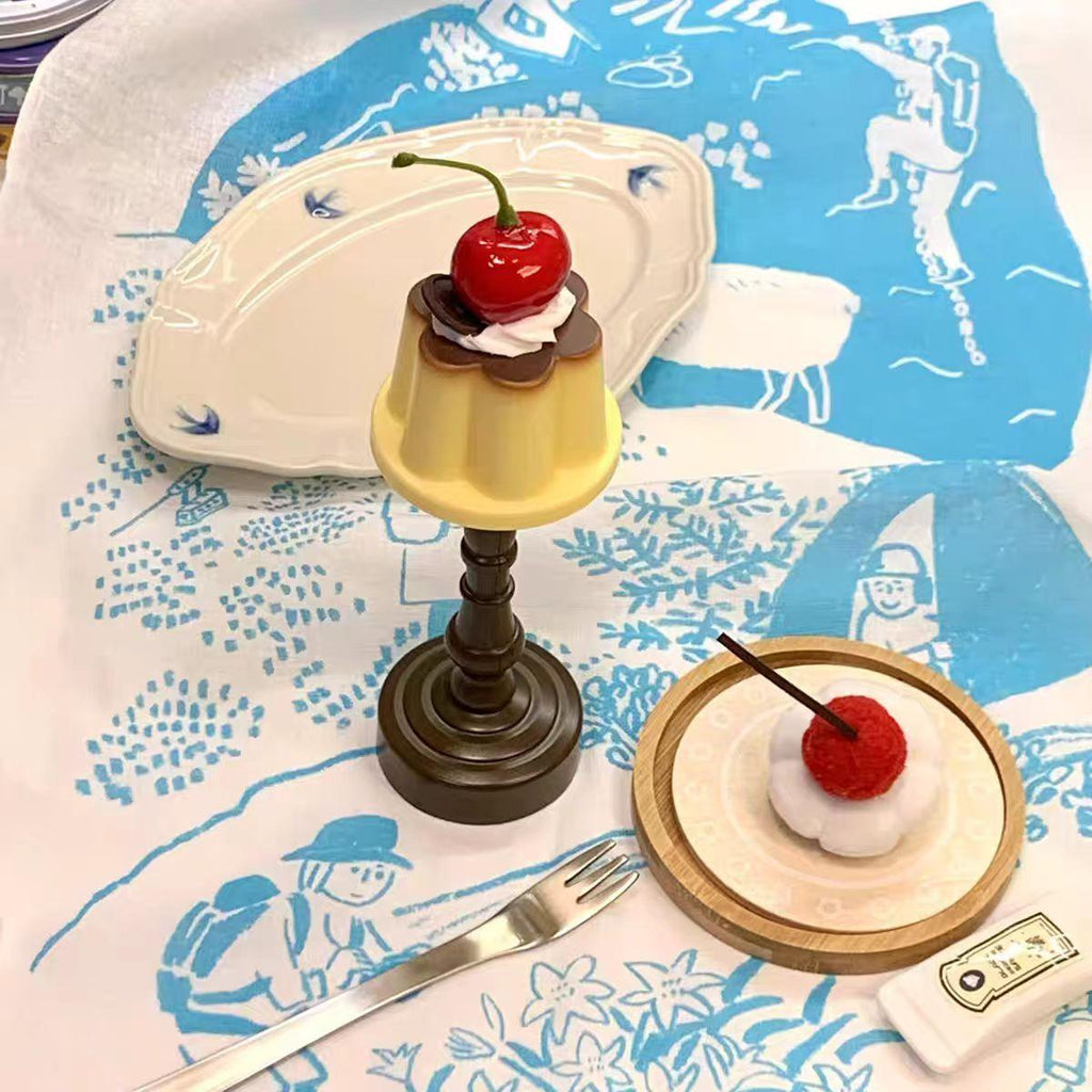 Cherry Pudding Mini Table Lamp