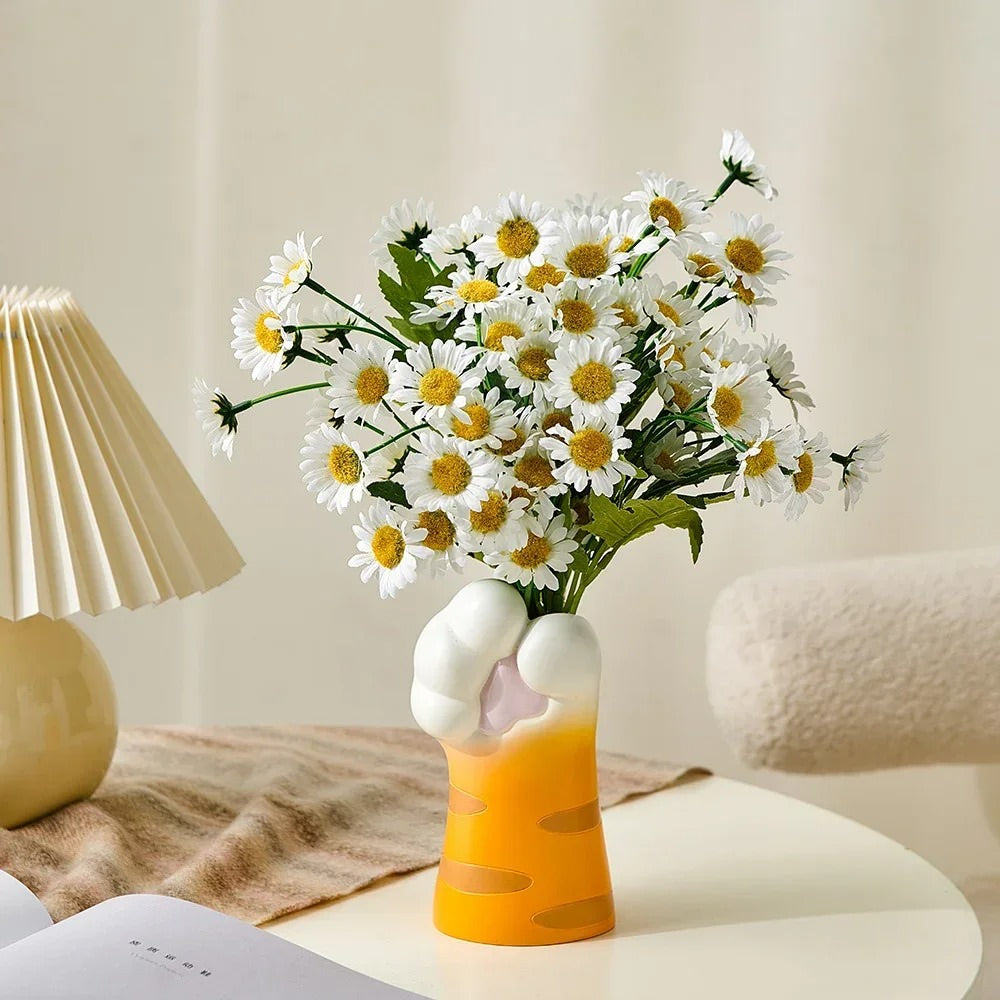 Decor that stands alone