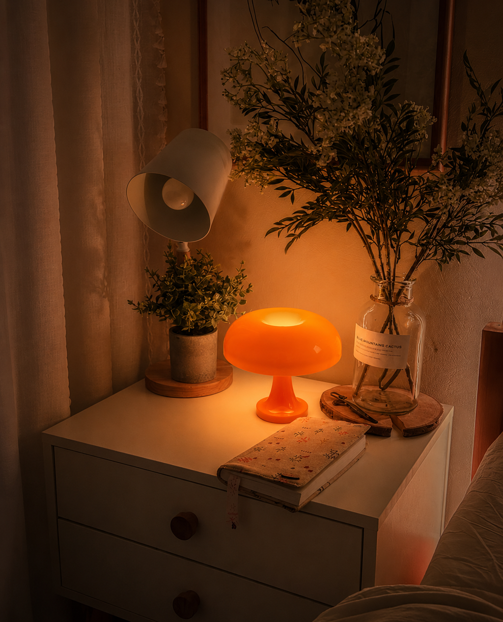 ShroomGlow — Retro Mushroom Table Lamp