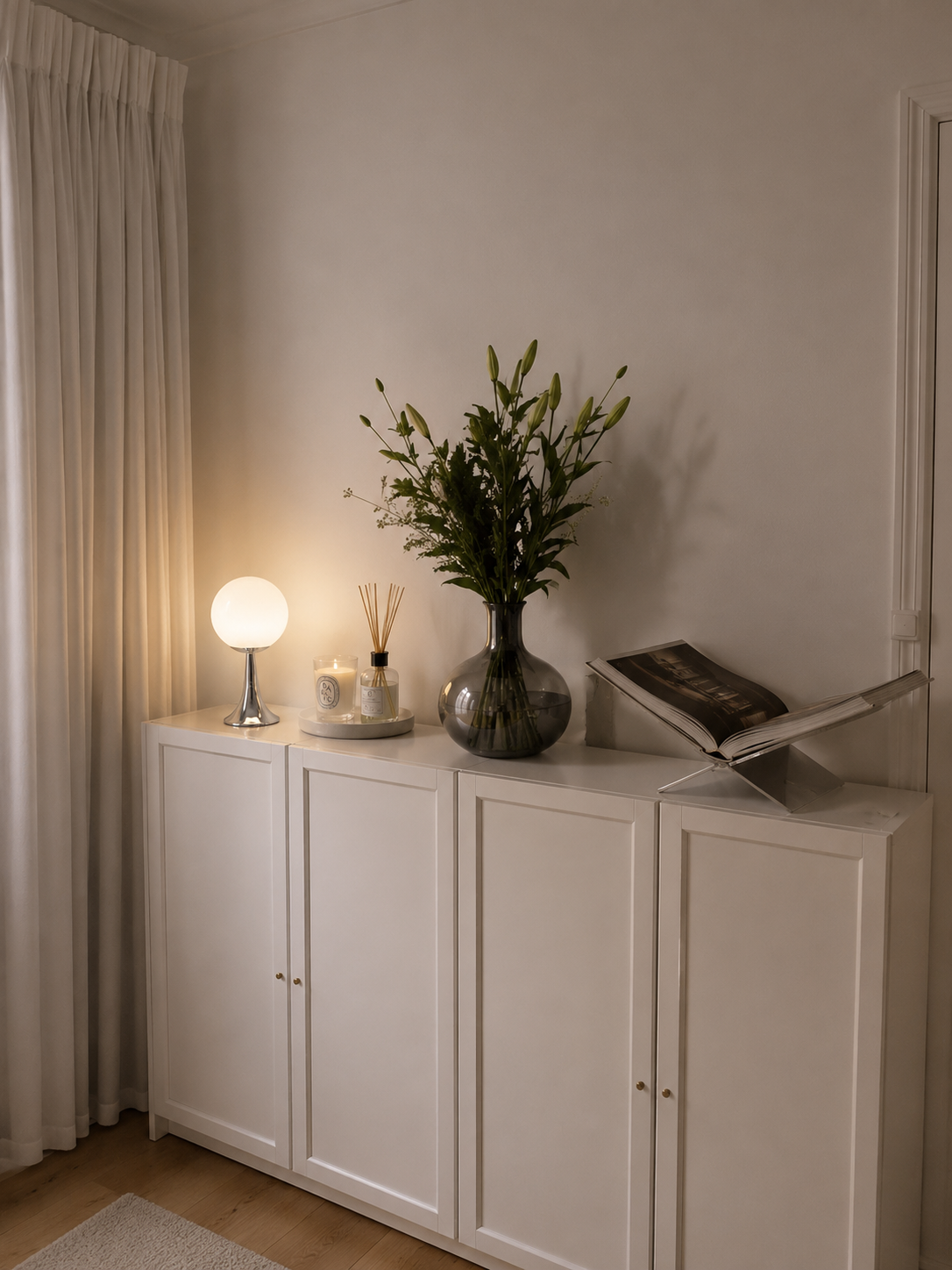 SputnikGlow — Mid-Century Glass Globe Table Lamp