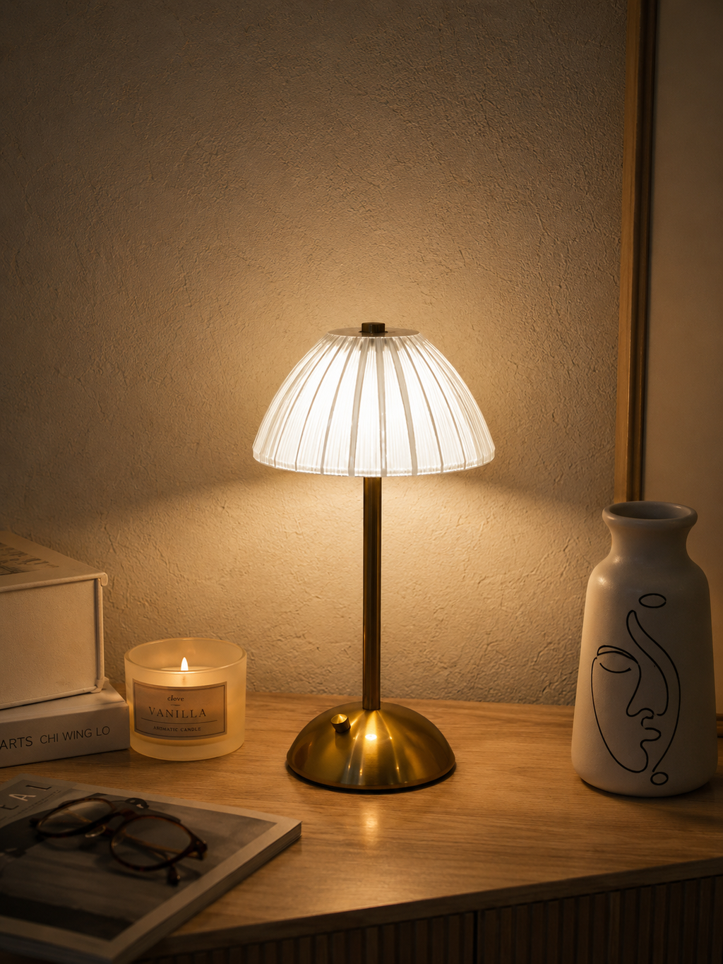 StarGlow Crystal Cordless Table Lamp — Touch Dimmer