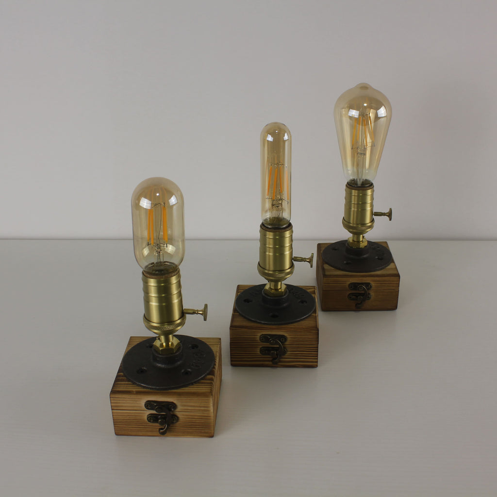 Farmhouse Cordless Wooden Edison Table Lamp for Bar & Restaurant