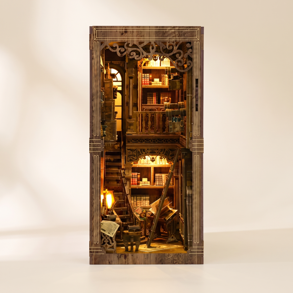 Book Nook Kit: Vintage Book Collector's Room