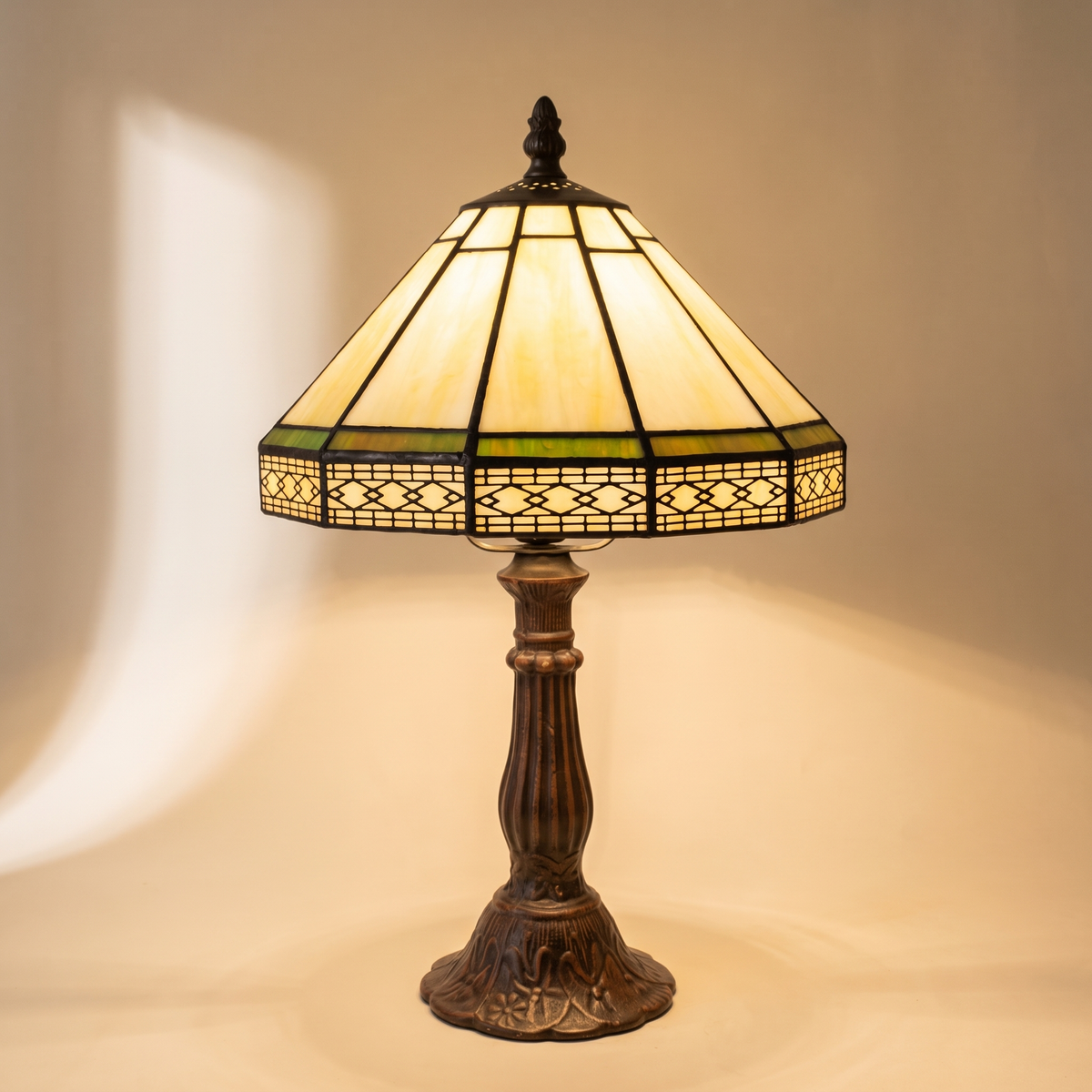 Geometric Tiffany-Style Table Lamp
