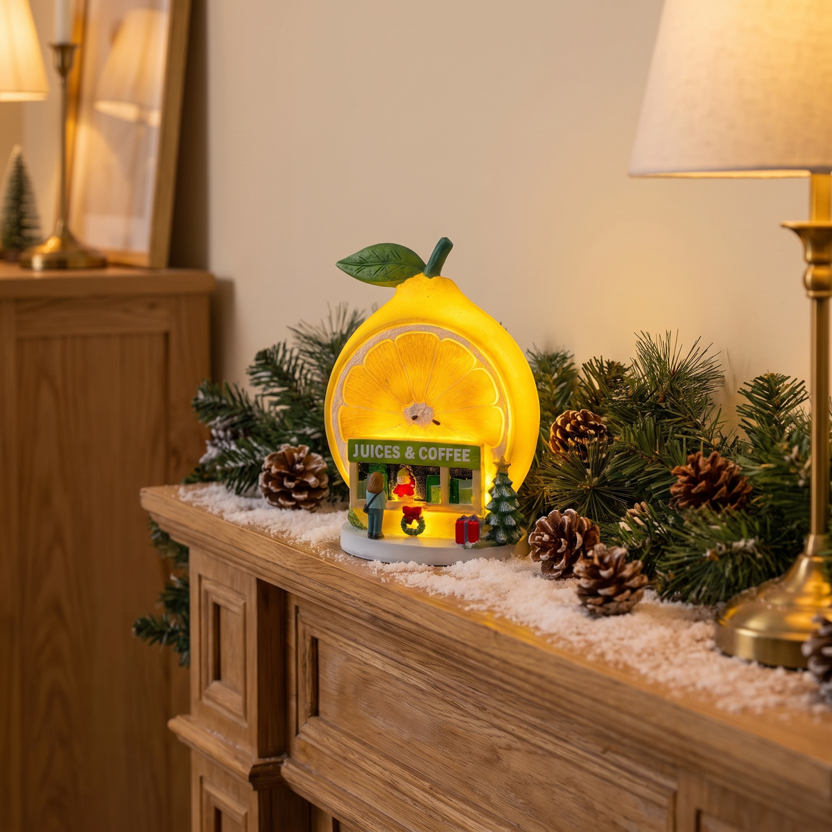 Christmas Lemon Café, Light-Up in a cozy home