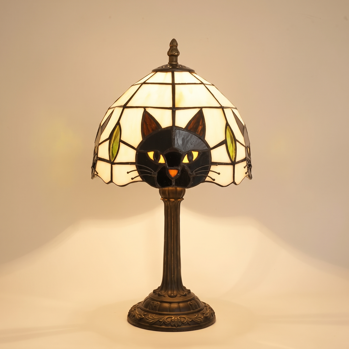 TiffanyCat stained glass cat table lamp