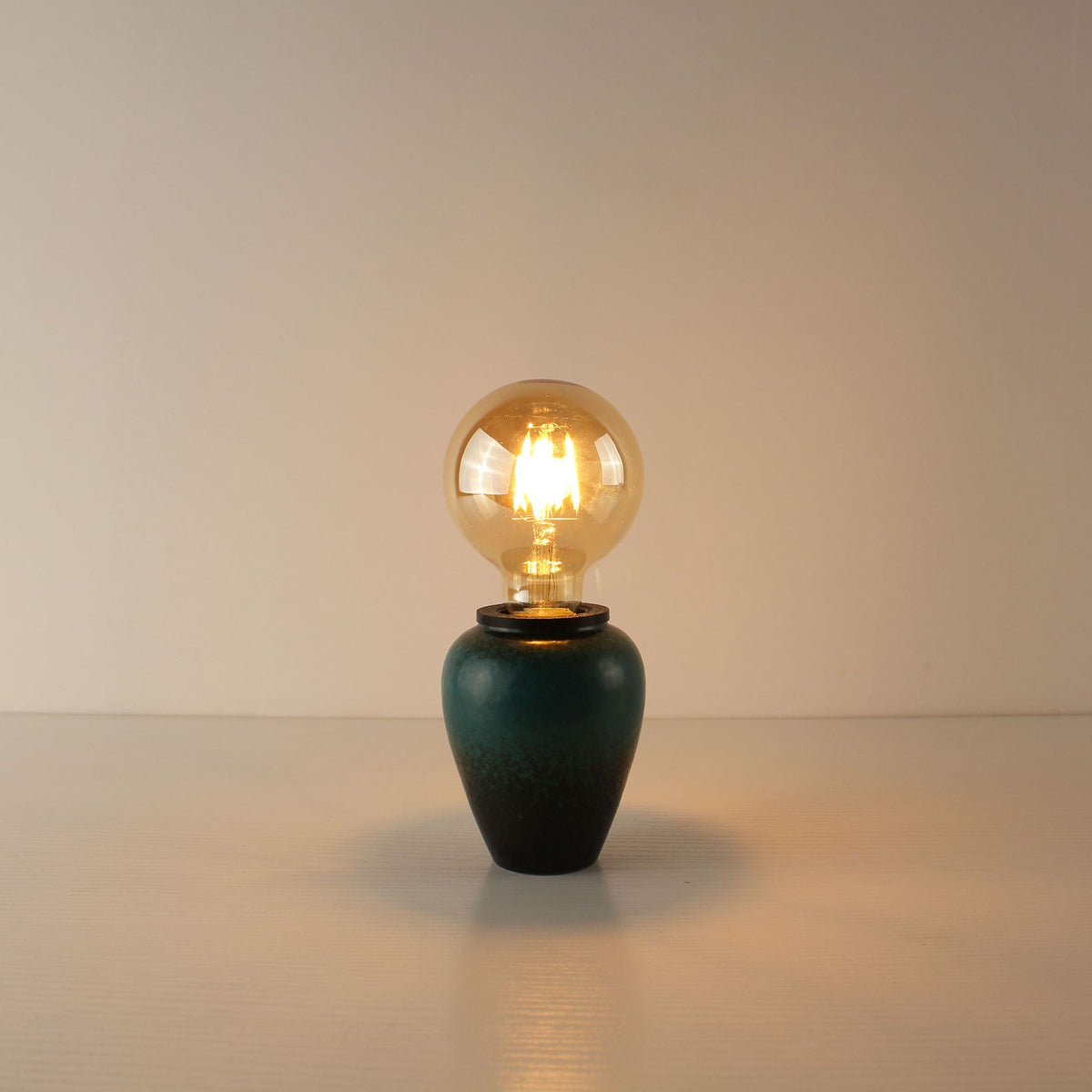 Wabi-Sabi & Zen Cordless Ceramic Edison Table