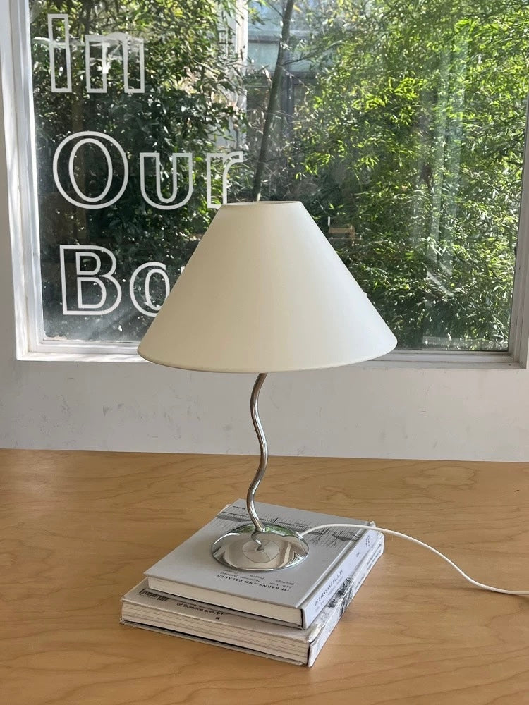 Curved Minimalist Table Lamp