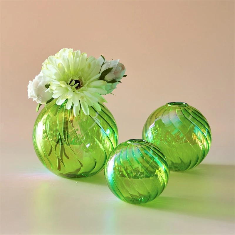 Spiral Glass Mini Ball Vase