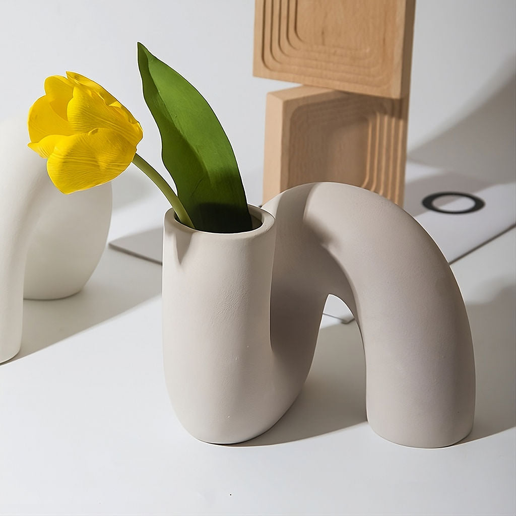 Decor that stands alone
