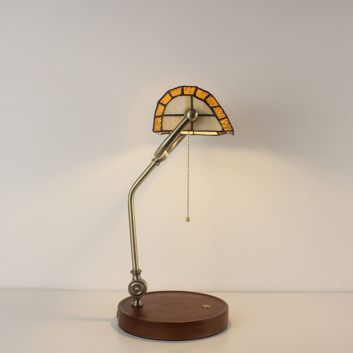 Cordless Tiffany-Style Banker Desk Lamp with Grape Stained Glass Shade