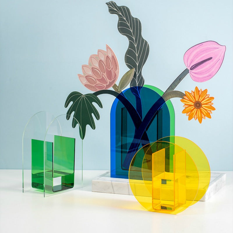 Decor that stands alone